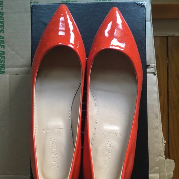 NIB JCrew Viv patent flats in color poppy, size 6 - Picture 2 of 4